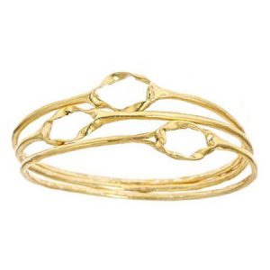 Bangles with Twisted Oval Circle